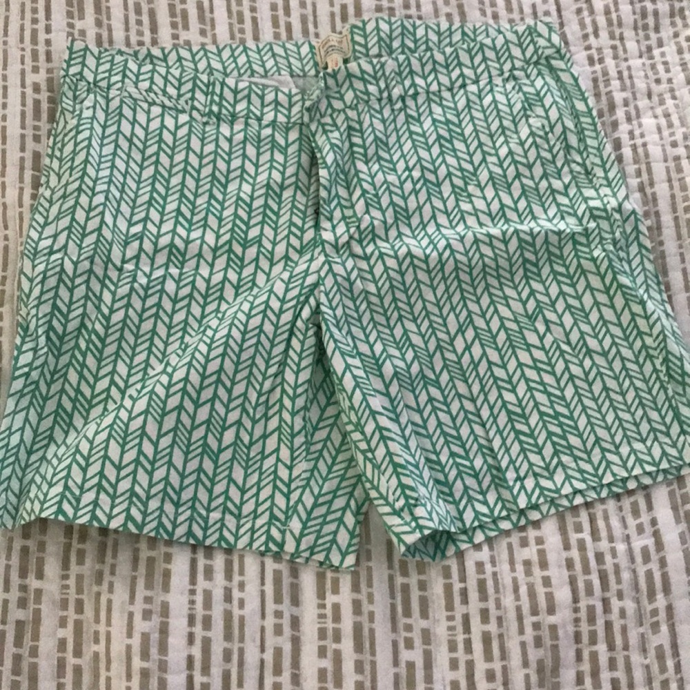 Gap khaki shorts